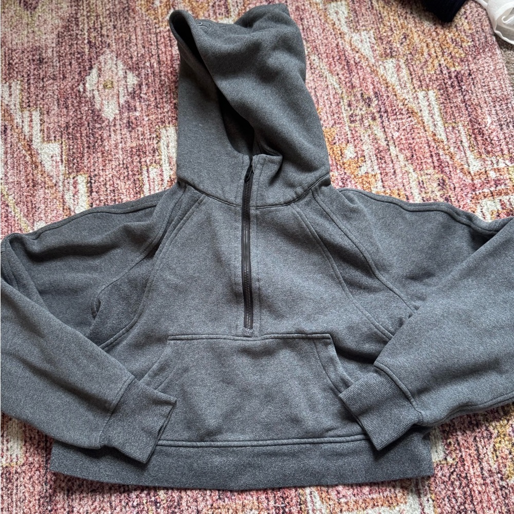 Extra small small Lululemon scuba